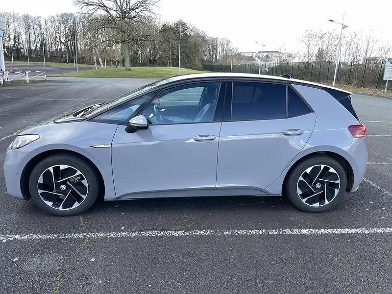 Argent Utilisé 2022 VW ID.3 Citadine | 24 500 € (Super prix) - Image 1/4