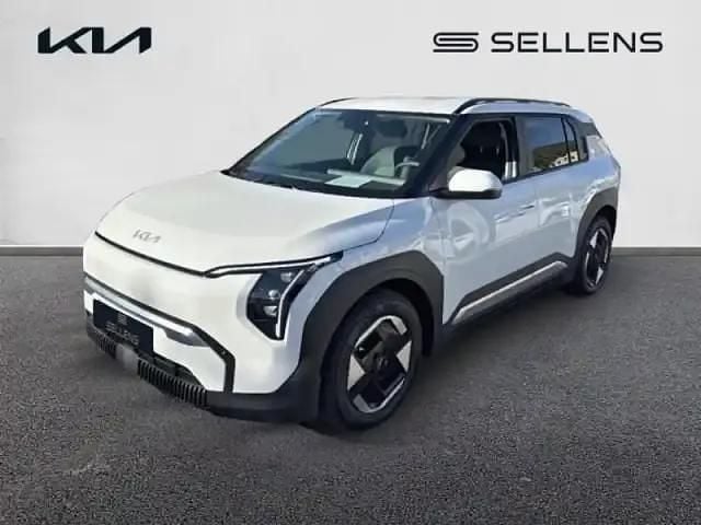 Blanc Nouvelle 2025 Kia EV3 SUV | 35 480 € - Image 1/4