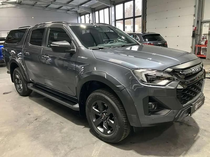 Gris Occasion 2025 Isuzu D-Max SUV | 43 990 € - Image 1/4