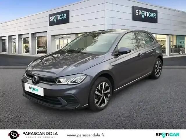 Gris cendré métallisé Occasion 2023 VW Polo Life Berline | 17 750 € (Prix juste) - Image 1/4