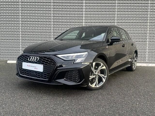 Occasion Audi A3 Sportback e-tron S-Line 150 ch (110 kW) 2024 Noir mythe métallisé Citadine