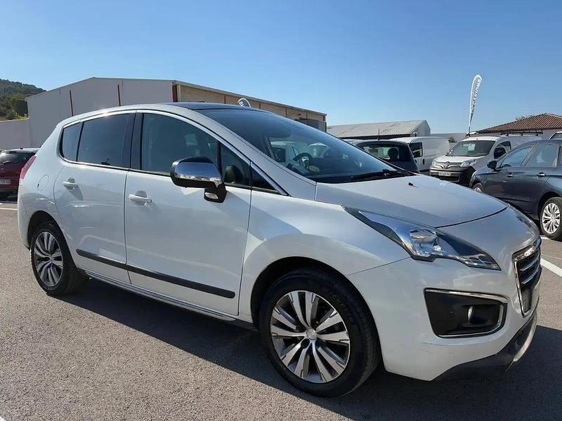 Blanc Utilisé 2015 Peugeot 3008 Allure Cabriolet | 10 690 € - Image 1/4