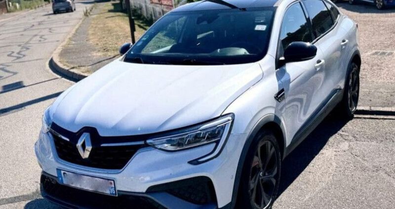 Blanc Utilisé 2021 Renault Arkana RS Line SUV | 16 990 € - Image 1/4