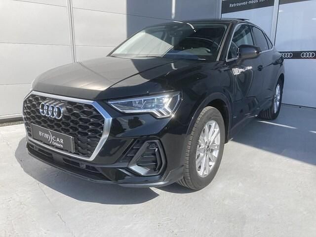Noir mythe métallisé Utilisé 2024 Audi Q3 Sportback Design SUV | 46 900 € - Image 1/4