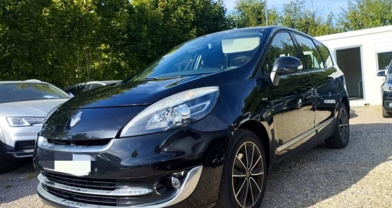 Utilisé 2012 Renault Grand Scénic III Bose Edition Monospace | 6 990 € (Prix juste) - Image 1/4