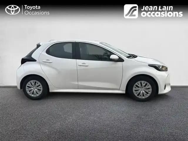 Occasion Toyota Yaris Hybrid 2023 Noir Berline