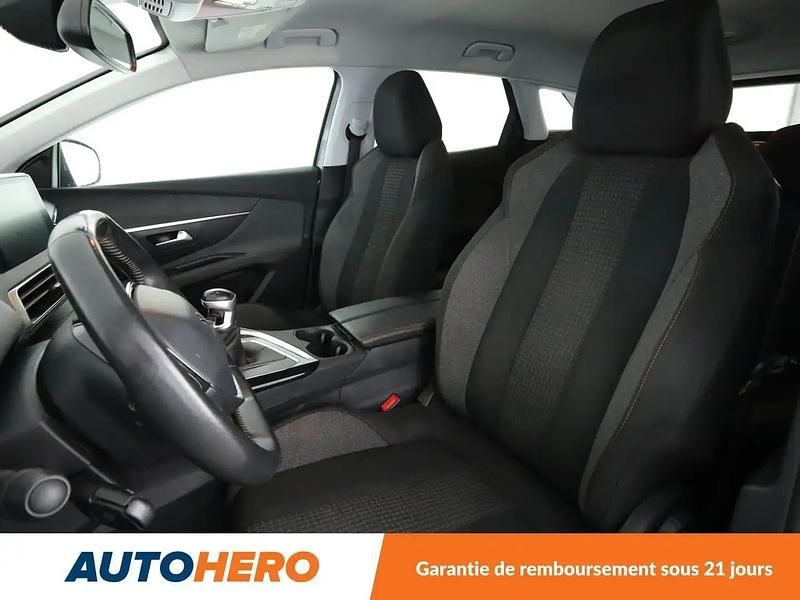 Gris Utilisé 2019 Peugeot 3008 Business-Line SUV | 15 690 € (Bon prix) - Image 1/2