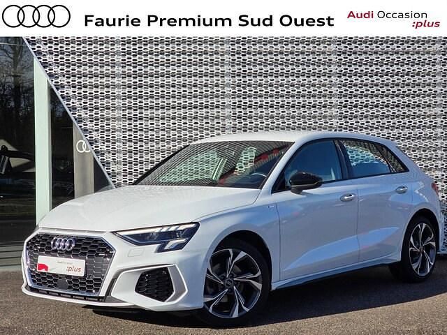 Blanc glacier métallisé Occasion 2022 Audi A3 S-Line | 24 190 € (Prix juste) - Image 1/4