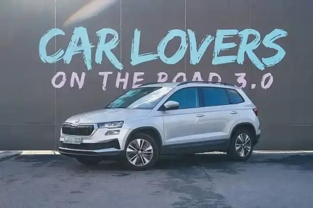 Gris clair Occasion 2022 Skoda Karoq SUV | 23 490 € (Super prix) - Image 1/4