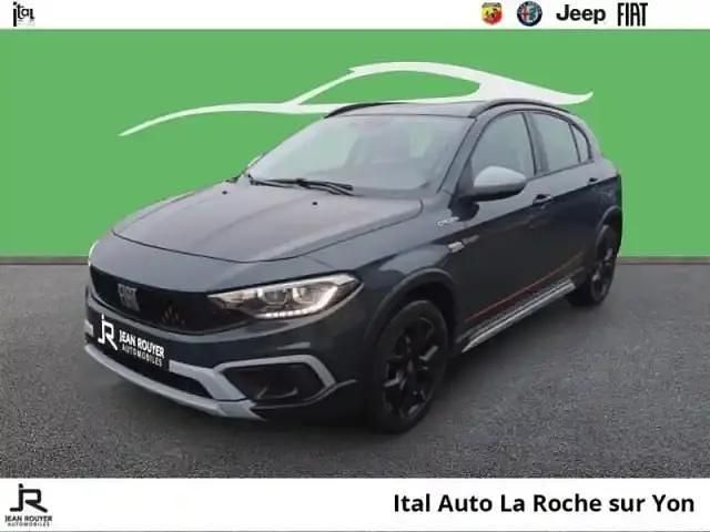 Vert Occasion 2022 Fiat Tipo Cross Berline | 16 990 € (Prix juste) - Image 1/4