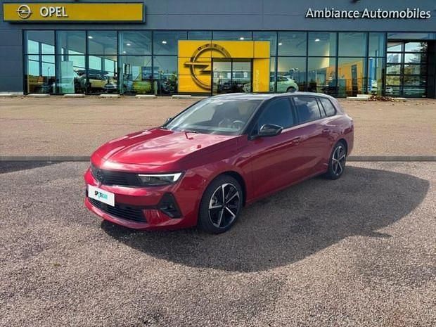 Rouge Utilisé 2025 Opel Astra GSe Break | 32 399 € - Image 1/4
