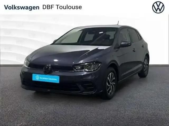 Gris Occasion 2025 VW Polo Edition Berline | 22 589 € (Prix assez cher) - Image 1/4