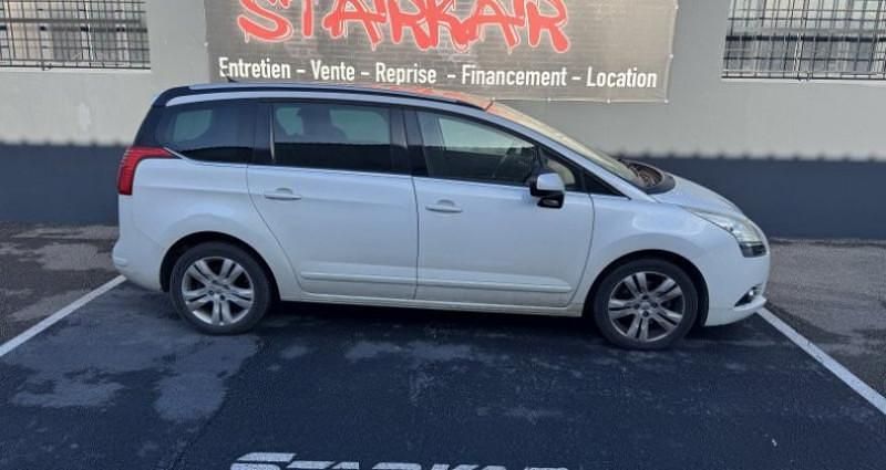 Occasion Peugeot 5008 Active 151 ch (111 kW) 2011 Blanc Monospace