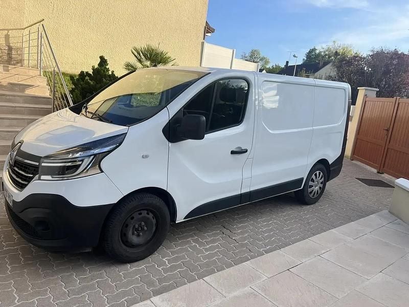 Occasion 2021 Renault Trafic Life Monospace | 13 900 € (Bon prix) - Image 1/4