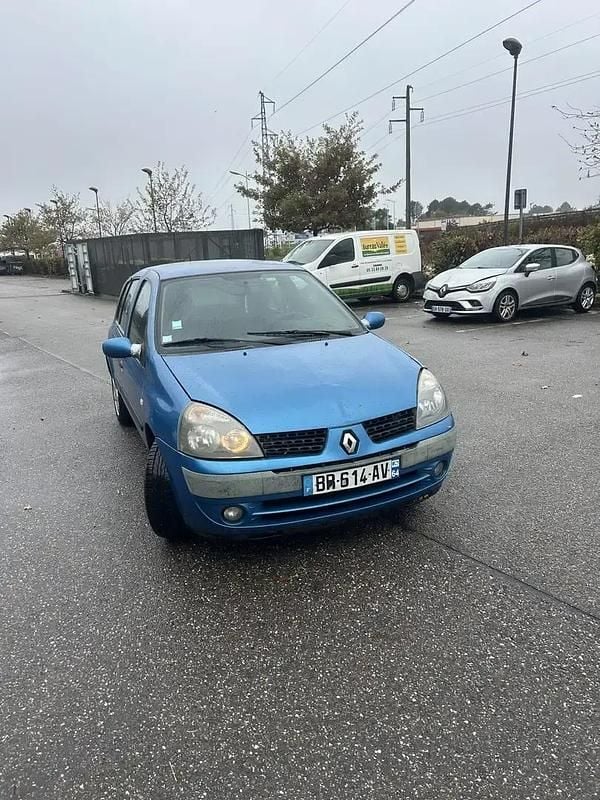 Occasion Renault Clio II Authentique 64 ch (47 kW) 2003 Berline