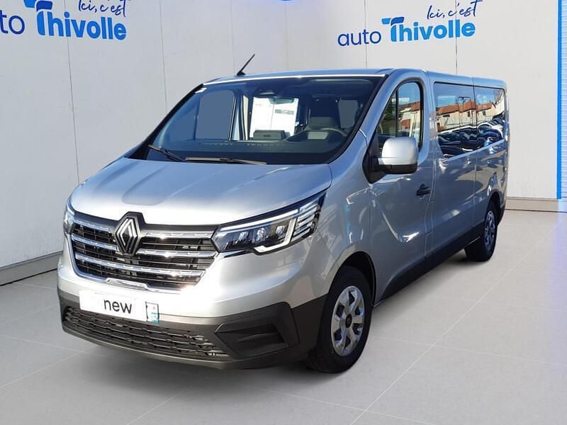 Gris Nouvelle 2025 Renault Trafic Evolution Van | 38 990 € - Image 1/4
