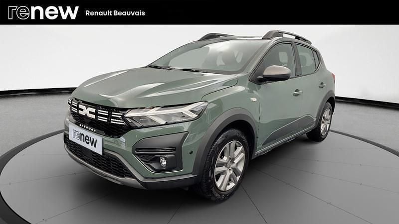 Gris Utilisé 2023 Dacia Sandero Expression Citadine | 15 990 € (Prix juste) - Image 1/4