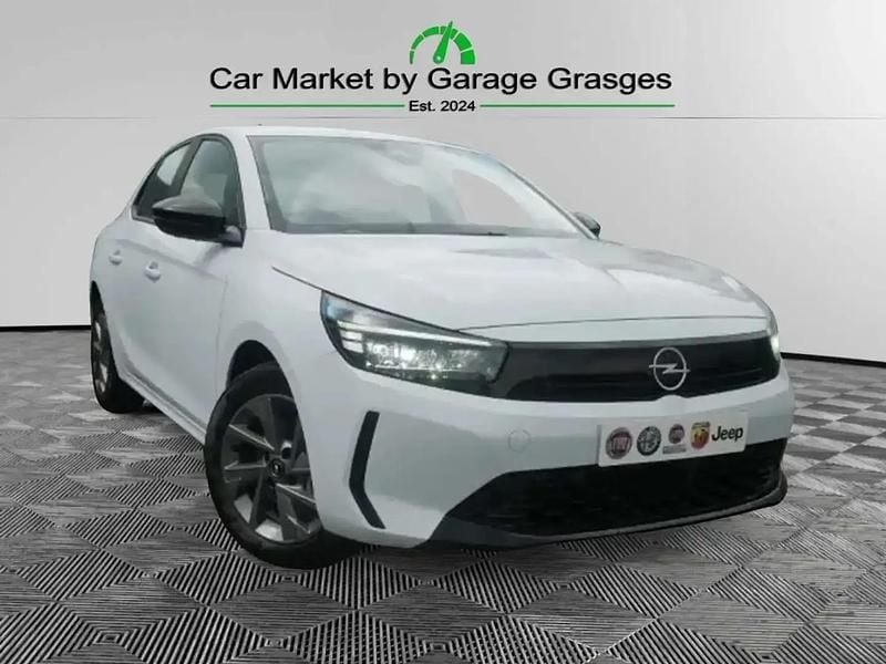 Blanc Nouvelle 2025 Opel Corsa Edition Berline | 18 590 € (Prix juste) - Image 1/4