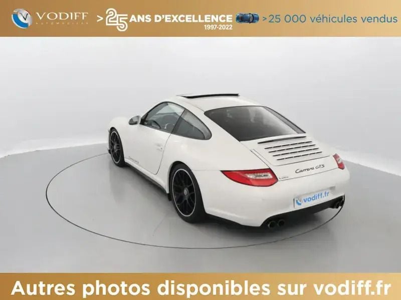 Image 2/4
