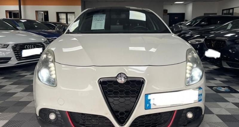Utilisé 2013 Alfa Romeo Giulietta Quadrifoglio Verde Berline | 11 990 € - Image 1/4