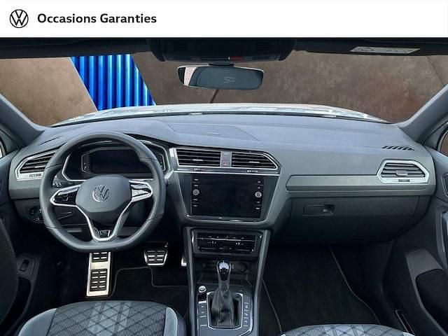 Image 3/4