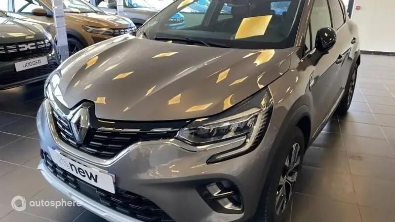 Gris Utilisé 2023 Renault Captur Techno SUV | 17 999 € (Bon prix) - Image 1/4
