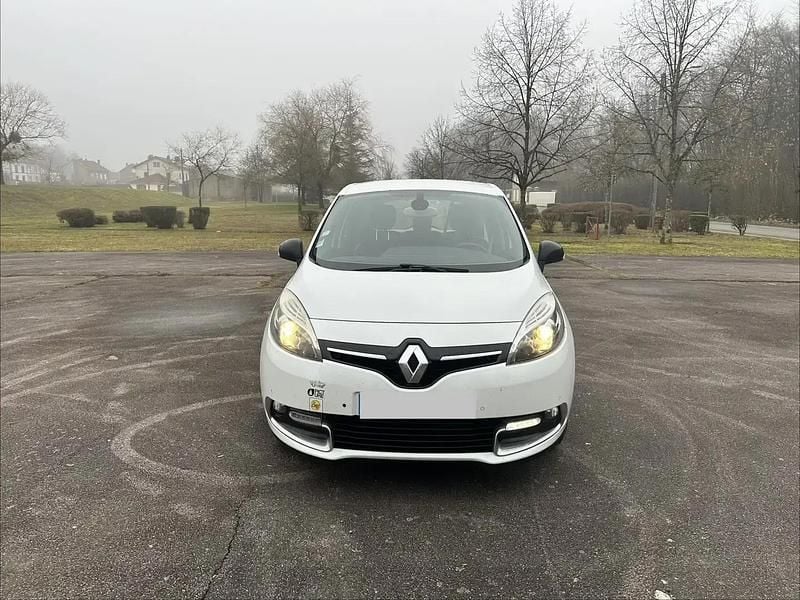 Occasion 2013 Renault Scénic III Bose Edition Monospace | 3 990 € (Bon prix) - Image 1/4