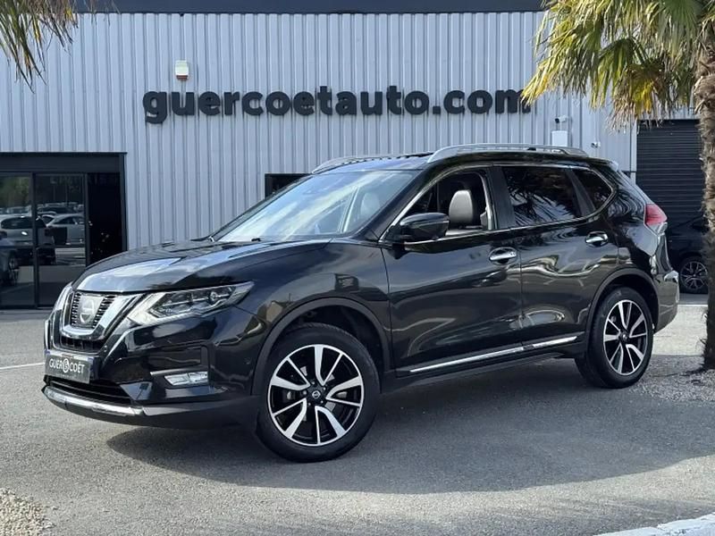 Noir Utilisé 2018 Nissan X-Trail Tekna SUV | 16 490 € (Prix juste) - Image 1/4