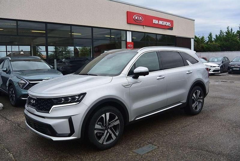 Occasion Kia Sorento Premium 182 ch (133 kW) 2023 Gris SUV