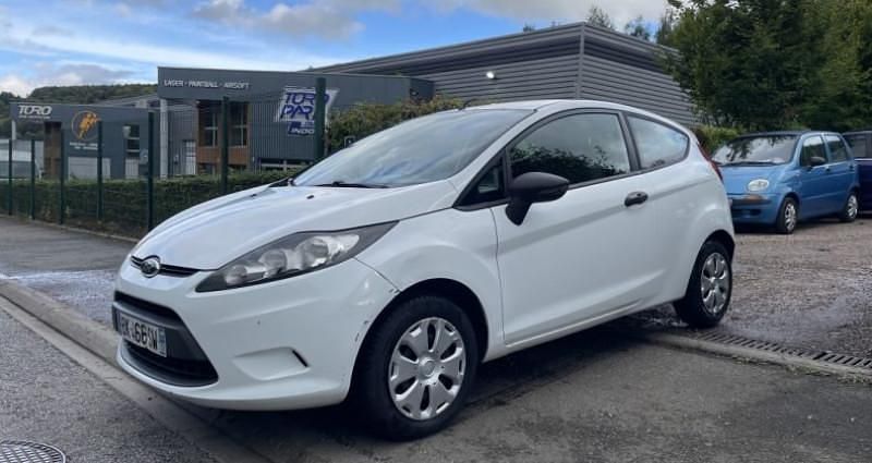 Utilisé 2011 Ford Fiesta Citadine | 3 990 € (Prix juste) - Image 1/4