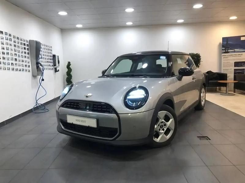 Argent Occasion 2024 Mini Cooper Classic Citadine | 26 900 € (Bon prix) - Image 1/4