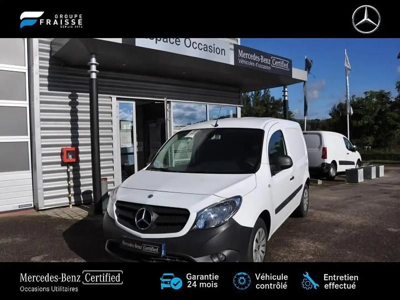 Blanc Utilisé 2020 Mercedes Citan 109 Van | 14 400 € - Image 1/4