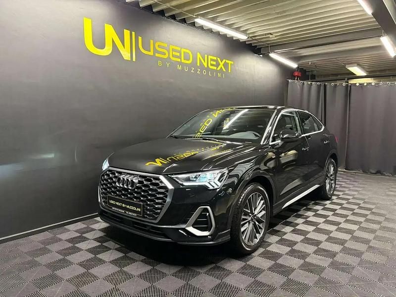 Noir Utilisé 2025 Audi Q3 Sportback S-Line SUV | 47 169 € (Prix juste) - Image 1/4