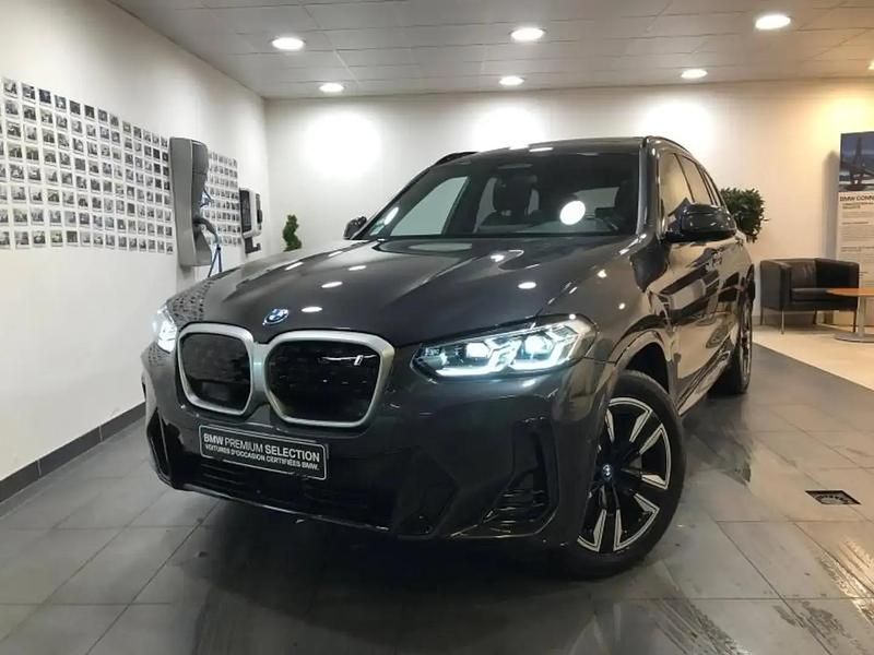 Gris Occasion 2022 BMW iX3 M Sport SUV | 35 870 € (Bon prix) - Image 1/4