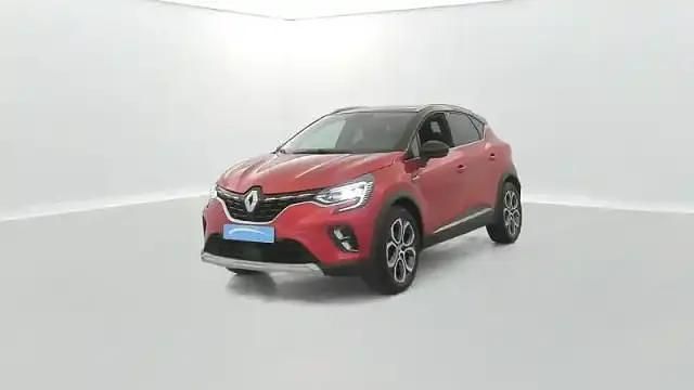 Rouge fonce Occasion 2020 Renault Captur SUV | 17 490 € (Prix juste) - Image 1/4