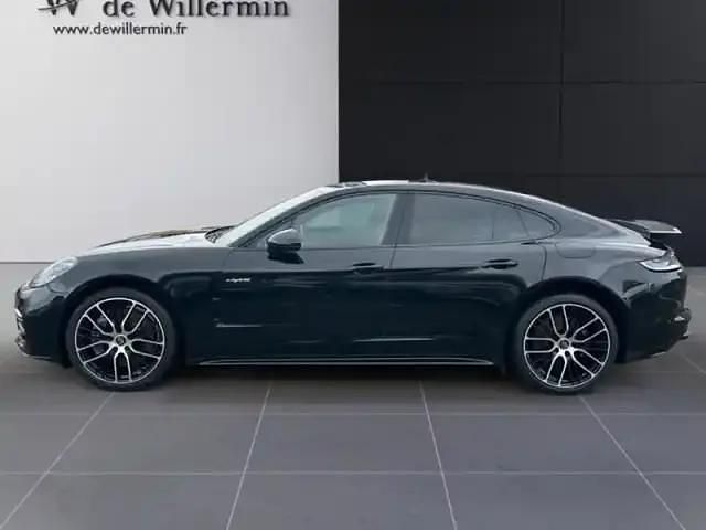 Occasion Porsche Panamera 4 136 ch (100 kW) 2021 Noir intense métallisé Berline