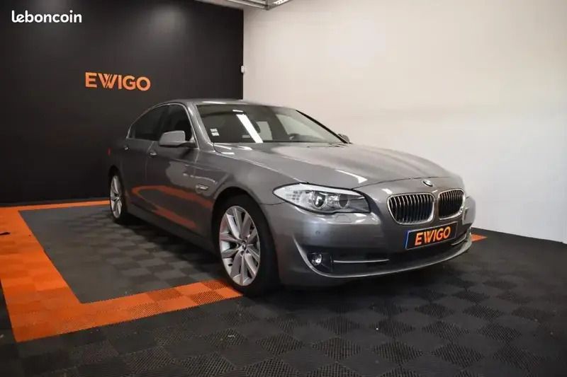 Gris Utilisé 2012 BMW 530 Berline | 18 390 € (Prix juste) - Image 1/4
