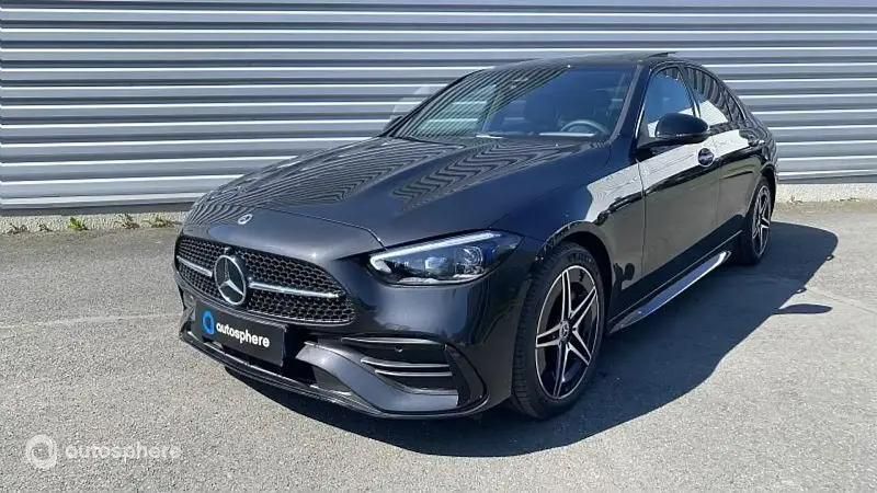 Utilisé 2025 Mercedes E300 AMG line Plus Berline | 61 999 € - Image 1/4