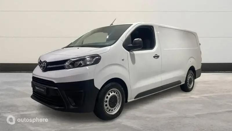 Blanc Utilisé 2023 Toyota Proace Van | 23 990 € (Prix juste) - Image 1/4