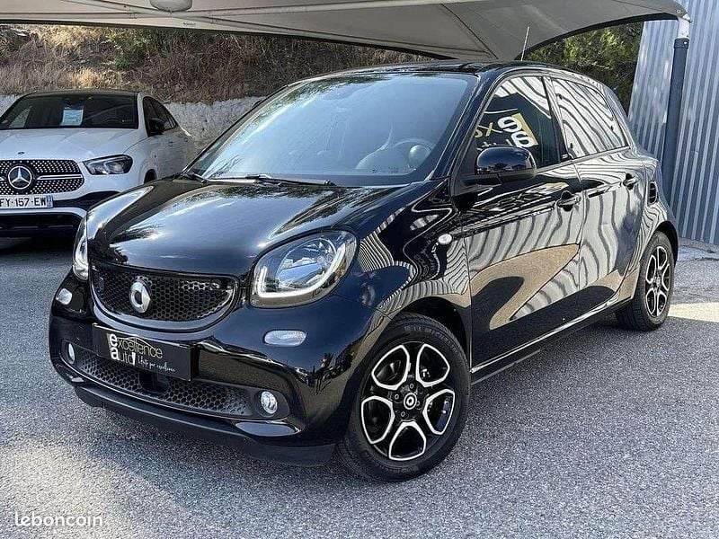 Occasion Smart ForFour Electric Drive Prime 61 kW (83 ch) 2020 Noir Berline