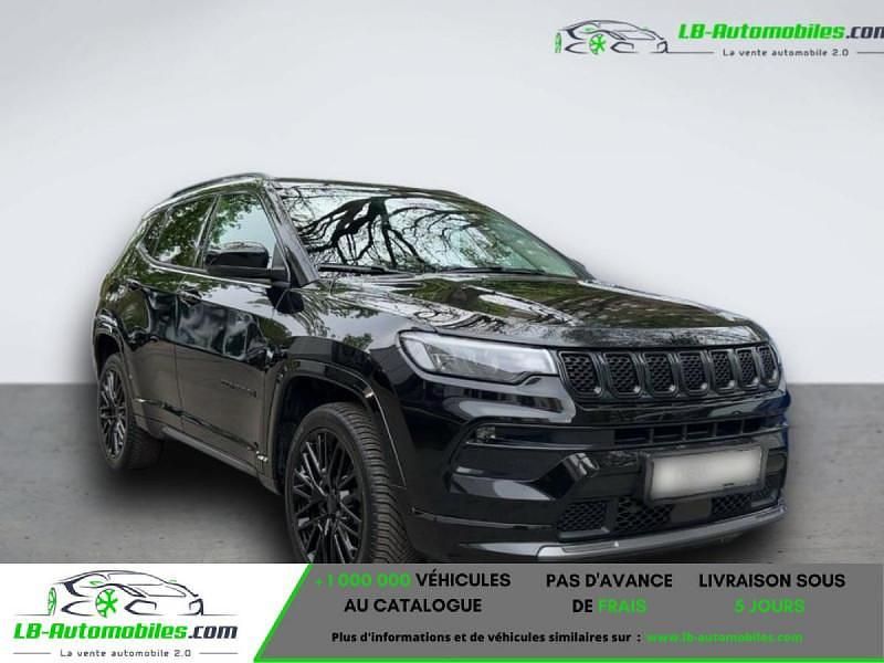 Utilisé 2024 Jeep Compass SUV | 28 400 € (Prix juste) - Image 1/4