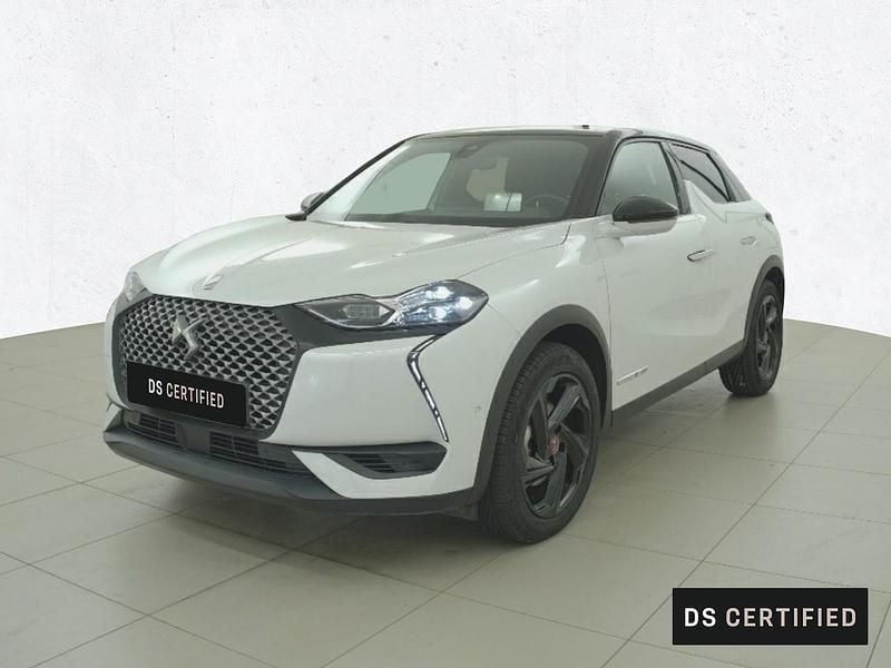 Blanc Utilisé 2020 DS Automobiles DS3 Crossback E-Tense Performance Line Plus SUV | 16 990 € - Image 1/4