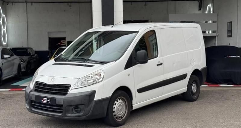 Blanc Utilisé 2016 Peugeot Expert Van | 10 490 € - Image 1/4