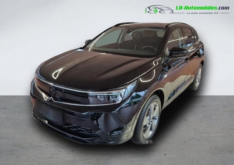 Utilisé 2023 Opel Grandland X SUV | 34 500 € (Prix juste) - Image 1/4
