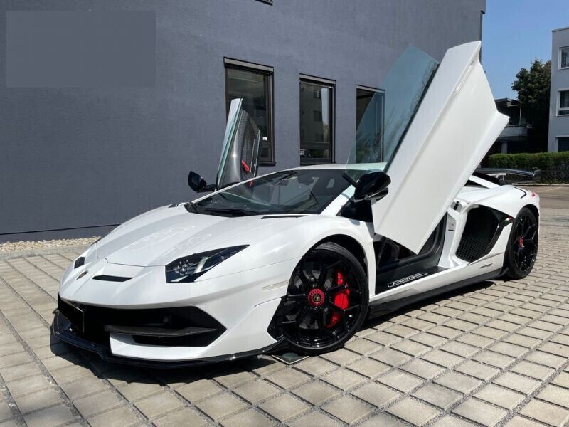 Blanc Utilisé 2021 Lamborghini Aventador Cabriolet | 826 000 € - Image 1/4