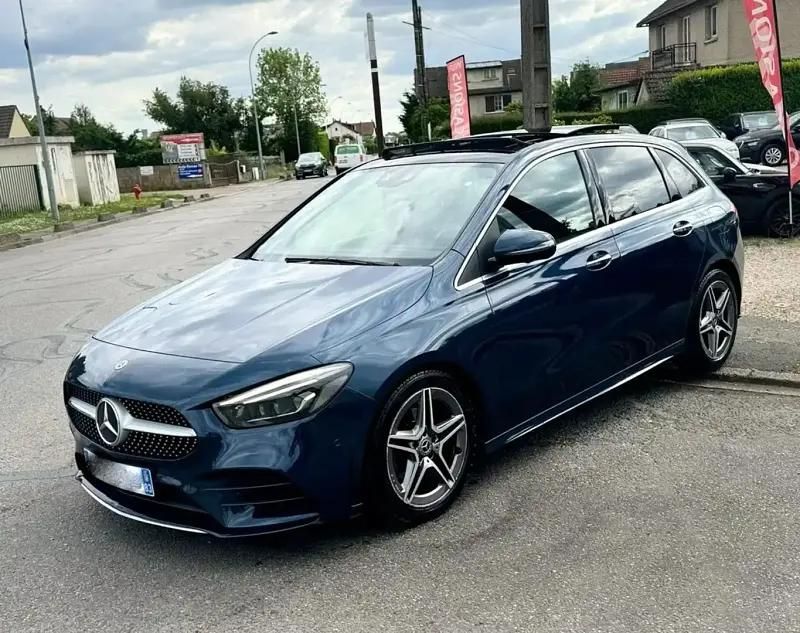 Bleu Utilisé 2020 Mercedes 200 AMG line Berline | 22 990 € (Super prix) - Image 1/4