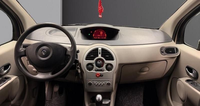 Occasion Renault Modus Luxe 111 ch (81 kW) 2005 Brun Monospace