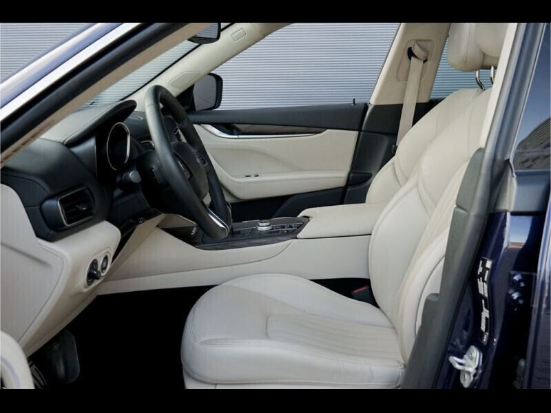 Occasion Maserati Levante 275 ch (202 kW) 2017 Bleu SUV