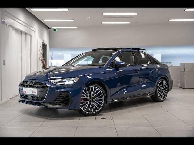 Bleu ascari métallisé Utilisé 2025 Audi S3 Sport Berline | 74 900 € - Image 1/4