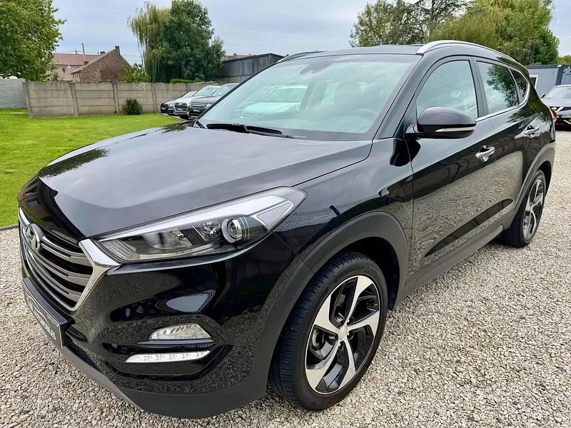 Noir Occasion 2016 Hyundai Tucson Premium SUV | 12 990 € (Prix assez cher) - Image 1/4